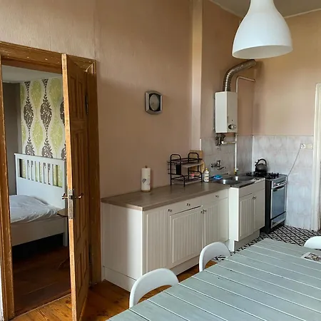 Mieszkanie W Kamienicy